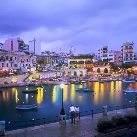Stunning Seafront Lux Wt Pool, Upmarket Area Sliema