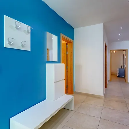 Stunning Seafront Lux Wt Pool, Upmarket Area * Sliema